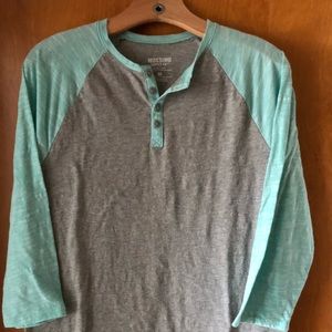 Mossimo Supply Company baseball tee